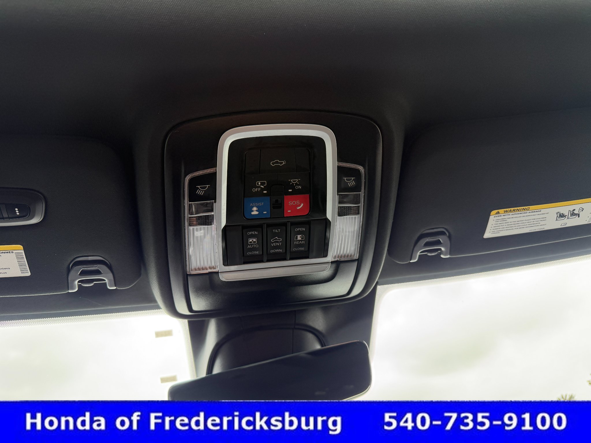 Used 2023 RAM 2500 Limited AWD/4WD image 26