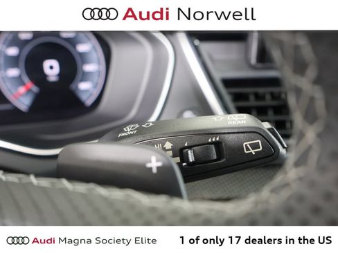 Used 2023 Audi SQ5 Premium Plus AWD/4WD image 31