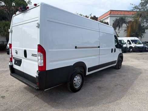 Used 2023 RAM ProMaster 3500 FWD image 10