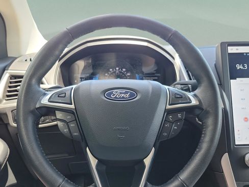 Used 2024 Ford Edge SEL AWD/4WD image 20