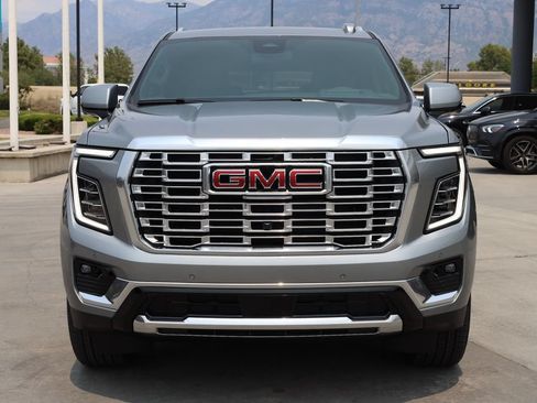 New 2026 GMC Yukon XL Denali AWD/4WD image 9