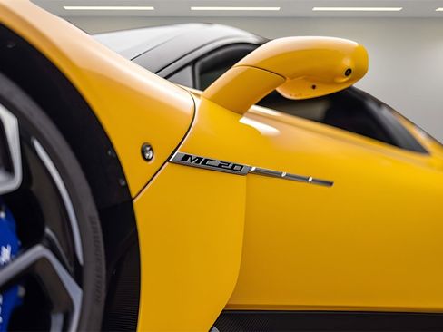 New 2024 Maserati MC20 Cielo image 11