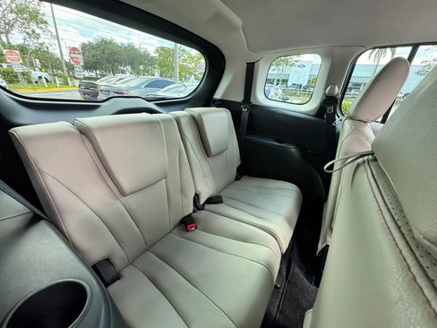 Used 2012 MAZDA MAZDA5 Grand Touring FWD image 34