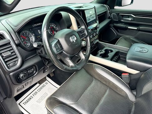 Used 2019 RAM 1500 Laramie AWD/4WD image 25