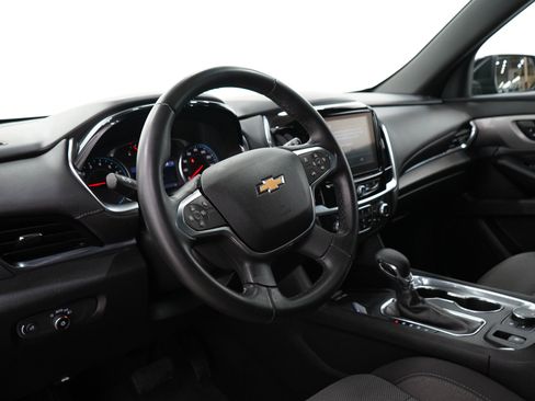 Used 2023 Chevrolet Traverse LT AWD/4WD image 27
