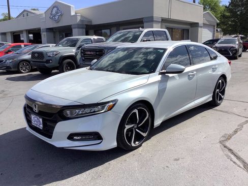 Used 2022 Honda Accord Sport image 1
