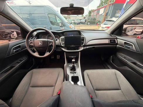 Used 2015 Honda Accord LX image 19