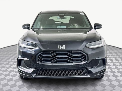 Used 2023 Honda HR-V Sport image 2