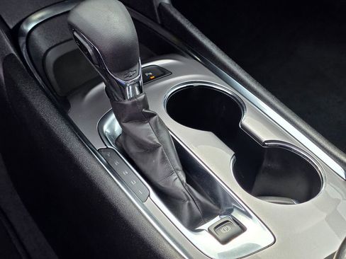 Used 2025 Chevrolet Malibu LT image 26