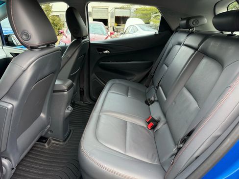 Used 2017 Chevrolet Bolt Premier w/ Driver Confidence II Package image 16