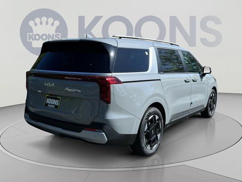 New 2026 Kia Carnival EX FWD image 16