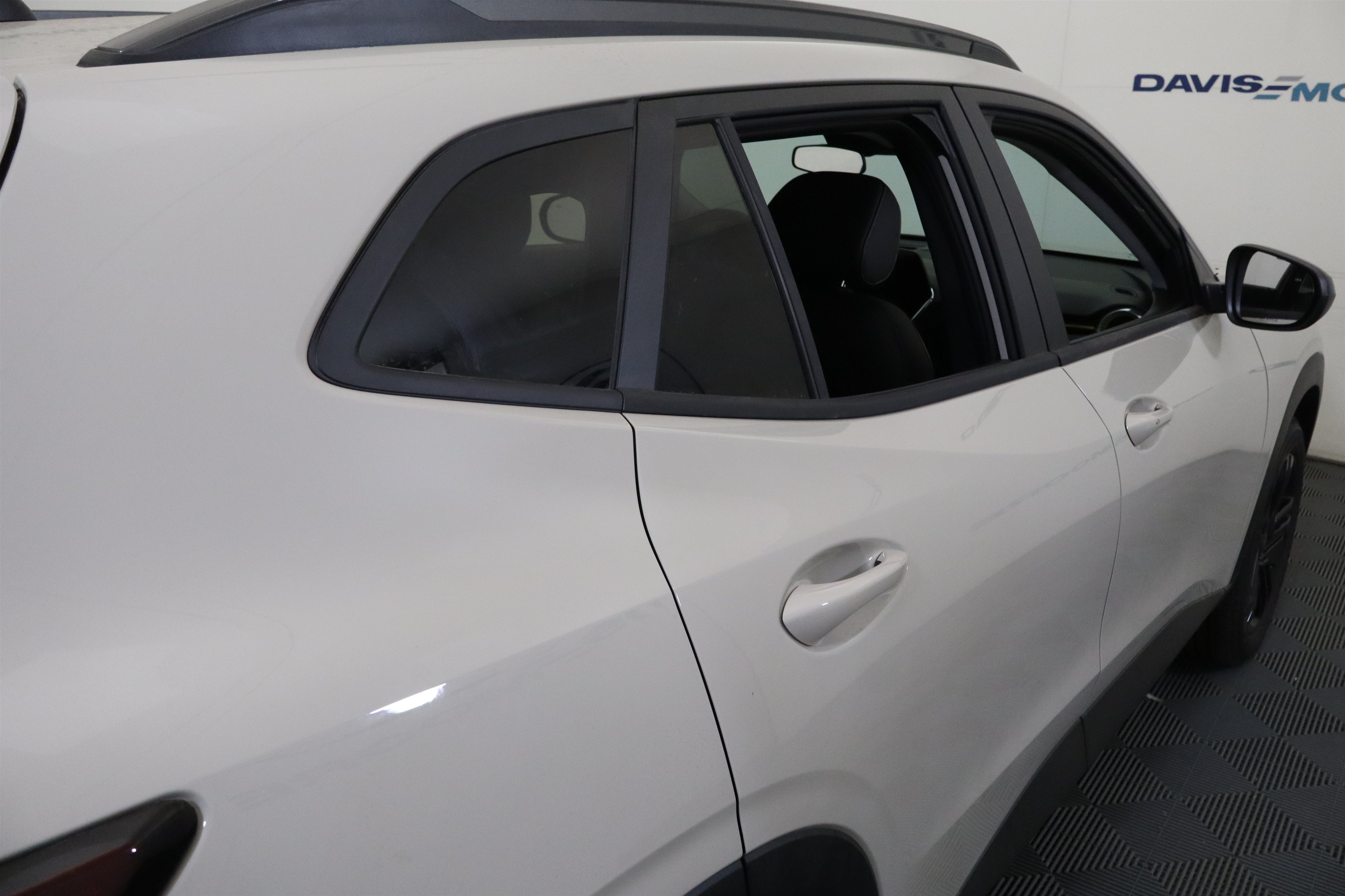 New 2026 Chevrolet Trax ACTIV w/ Driver Confidence Package FWD image 7