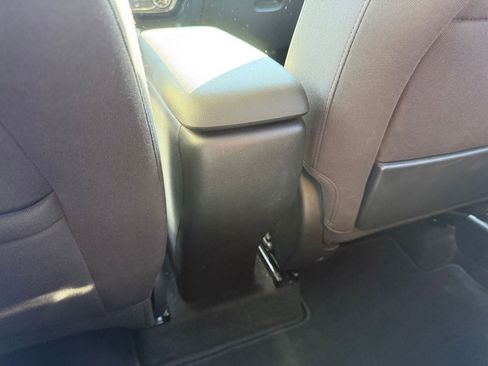 Used 2025 Chevrolet TrailBlazer LT image 24