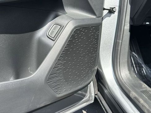 New 2026 GMC Terrain AT4 w/ Technology Package II AWD/4WD image 25
