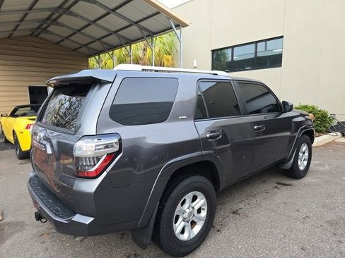 Used 2016 Toyota 4Runner Limited image 5