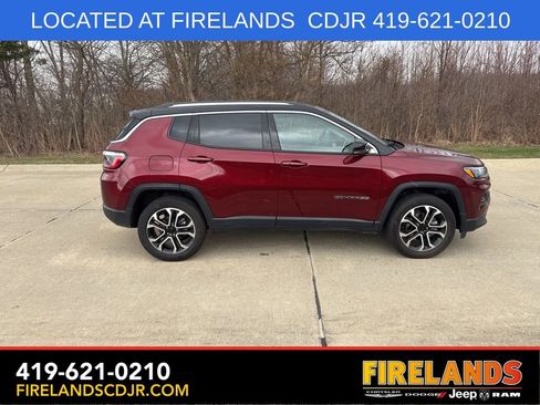 Used 2022 Jeep Compass Limited AWD/4WD image 10