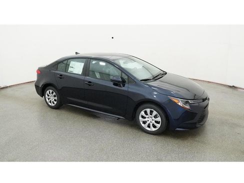 New 2026 Toyota Corolla LE image 12