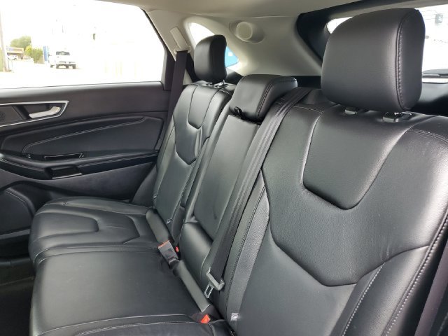 Used 2019 Ford Edge Titanium w/ Cold Weather Package AWD/4WD image 30