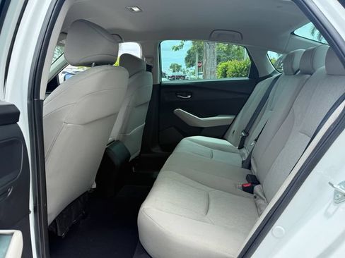 Used 2023 Honda Accord LX image 12