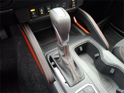 New 2026 Nissan Frontier PRO-4X w/ Pro-4x Convenience Package image 38