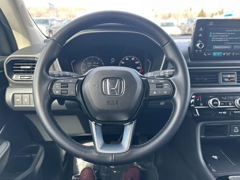 Used 2025 Honda Pilot EX-L image 49