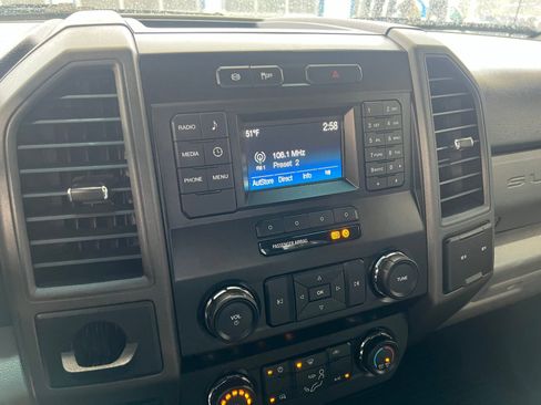 Used 2019 Ford F450 XL w/ XL Value Package RWD image 13