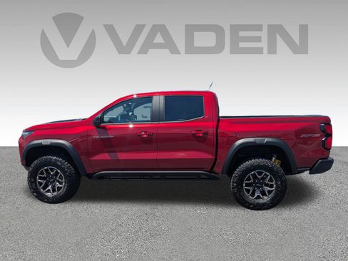 New 2026 Chevrolet Colorado ZR2 w/ Technology Package AWD/4WD image 28