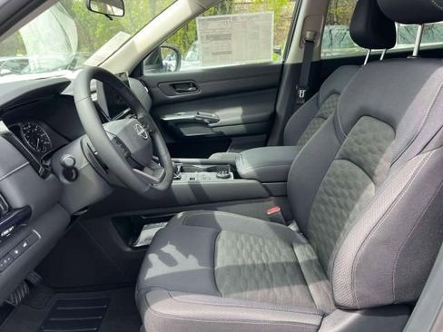 New 2026 Nissan Pathfinder SV AWD/4WD image 16