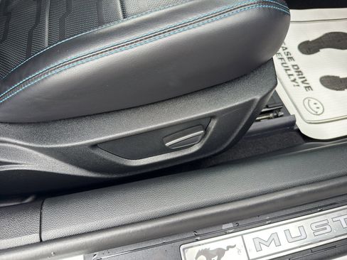 Used 2021 Ford Mustang GT Premium RWD image 17