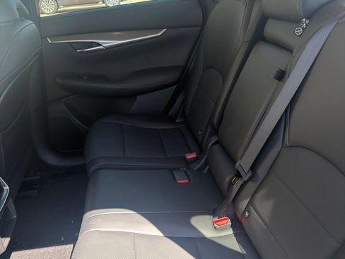 Used 2023 INFINITI QX50 Luxe AWD/4WD image 15