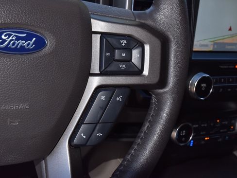 Used 2020 Ford Expedition XLT w/ Equipment Group 202A image 25