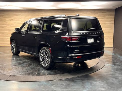 Used 2023 Jeep Wagoneer L Series III w/ Premium Group I AWD/4WD image 21