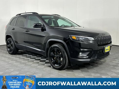 Used 2023 Jeep Cherokee Altitude Lux w/ Lux Elite Package image 1