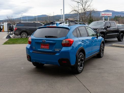 Used 2016 Subaru Crosstrek 2.0i Limited image 7
