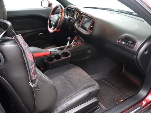 Used 2019 Dodge Challenger R/T Scat Pack w/ Plus Package RWD image 29