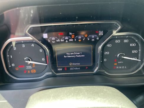 Used 2021 GMC Sierra 1500 Denali AWD/4WD image 10
