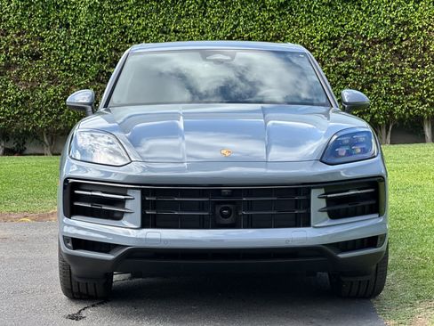New 2026 Porsche Cayenne S AWD/4WD image 11