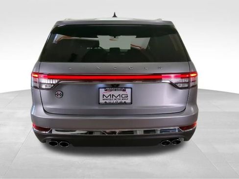 Used 2024 Lincoln Aviator Reserve w/ Equipment Group 201A AWD/4WD image 6