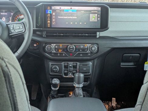 New 2026 Jeep Wrangler Unlimited Sport image 24