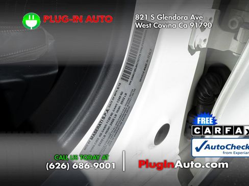 Used 2017 Maserati Ghibli w/ Luxury Package image 9