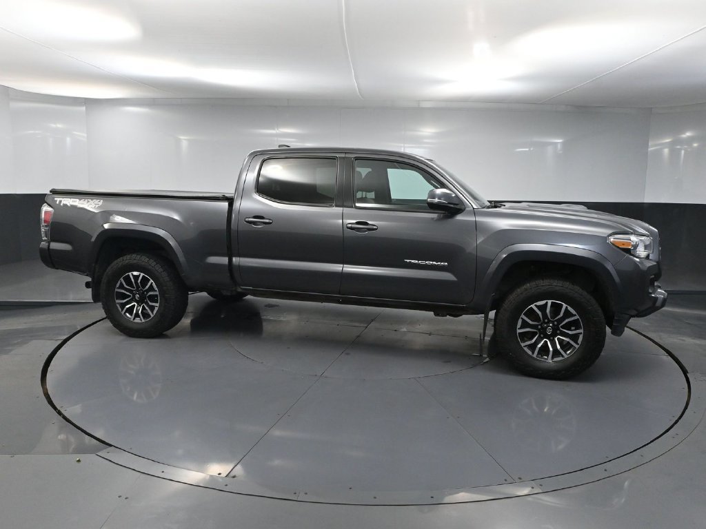 Used 2021 Toyota Tacoma TRD Sport AWD/4WD image 2
