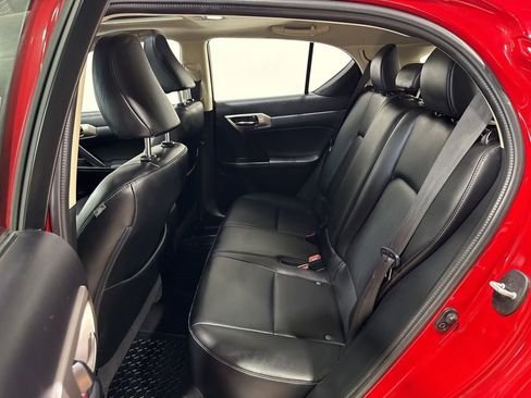 Used 2017 Lexus CT 200h w/ Navigation System Package image 34