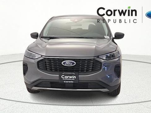 New 2026 Ford Escape Active image 2