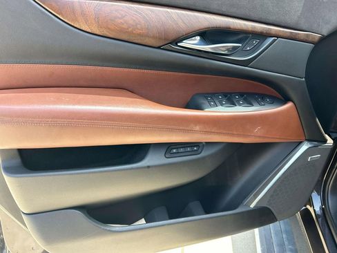 Used 2015 Cadillac Escalade Premium AWD/4WD image 27