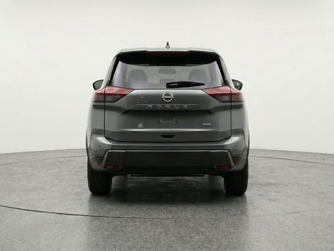 Used 2025 Nissan Rogue SV AWD/4WD image 7
