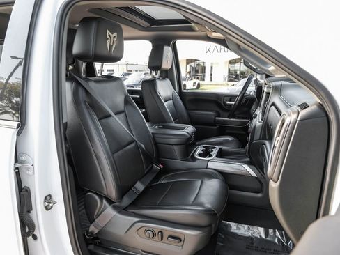 Used 2020 Chevrolet Silverado 2500 LTZ w/ LTZ Premium Package image 39