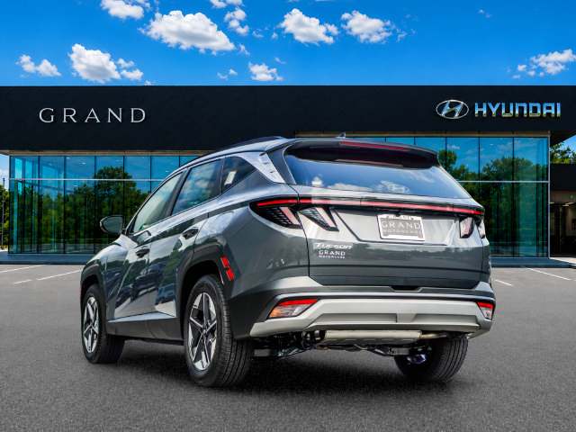New 2026 Hyundai Tucson SEL Plus FWD image 4