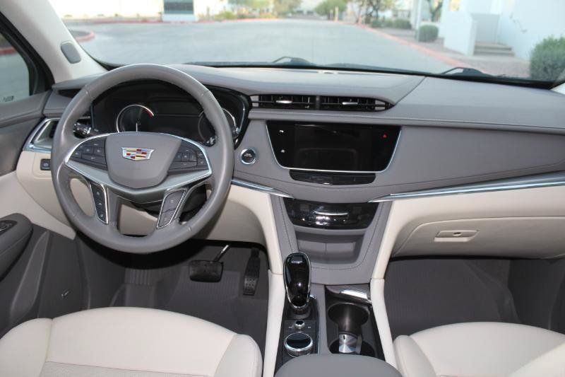 Used 2023 Cadillac XT5 Premium Luxury w/ LPO, Floor Liner Package AWD/4WD image 20