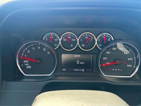 Used 2020 Chevrolet Silverado 1500 LT Trail Boss AWD/4WD image 21