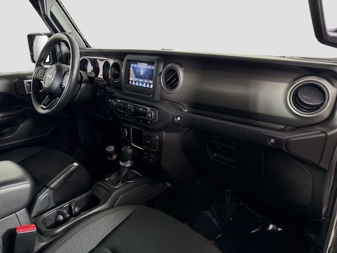 Used 2023 Jeep Gladiator Sport w/ Trailer Tow Package image 29